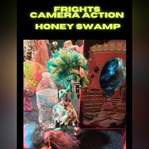 Monster High Frights Camera Action Honey Swamp